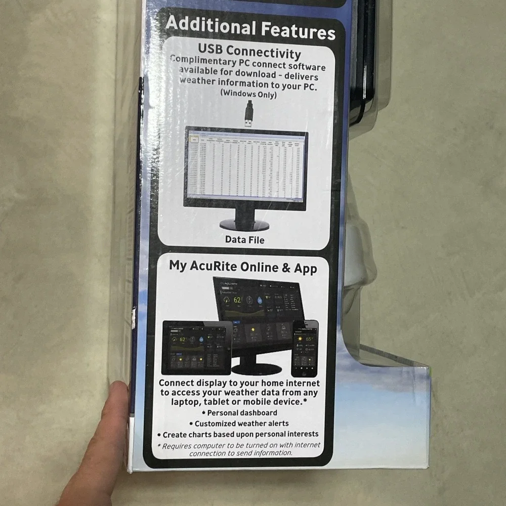 NEW AcuRite Professional Weather Center w/ Easy Mount 5-in-1 Sensor Sealed Box